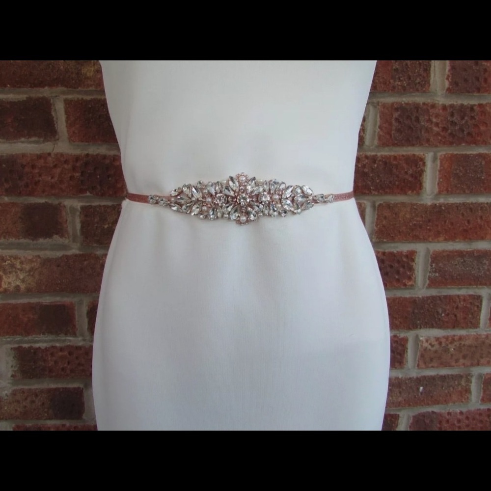 Stunning Delicate Rhinestone Crystal Wedding Belt